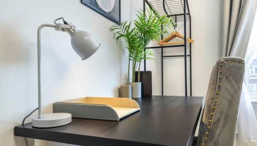 Ealing Manor - 6 beds 3 sofa beds sleeps 9 ppl - Foto 5