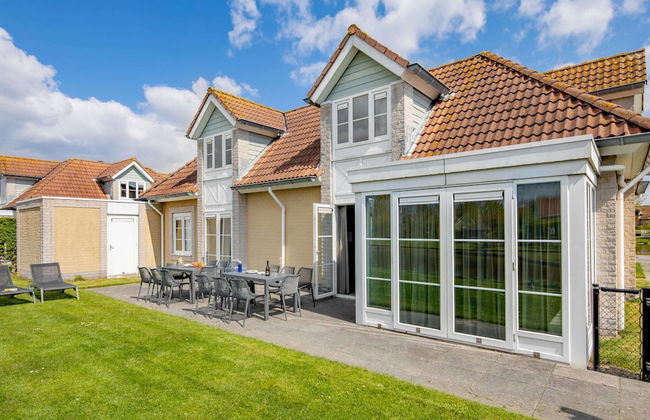 Restyled Villa With Dishwasher and Whirlpool, Near the Sea - Photo 22