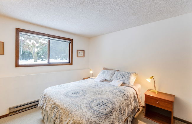 33SW - WiFi - Fireplace - Amenities - Sleeps 4 - Foto 2