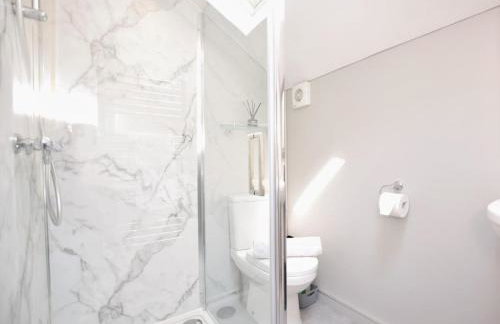 2 Bed in Newcastle Upon Tyne oc-66305 - Foto 15