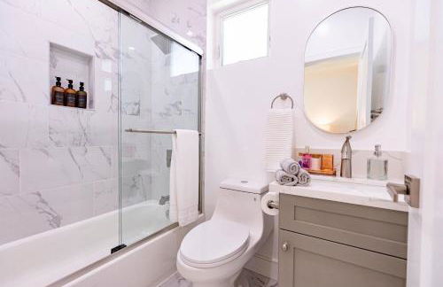 Unique 4-bedroom House 3-levels - Photo 22