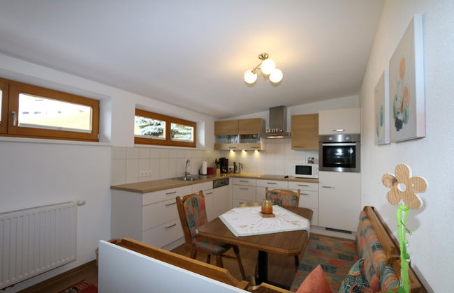 Apartment in Zillertal Near Ski Slopes - Foto 10