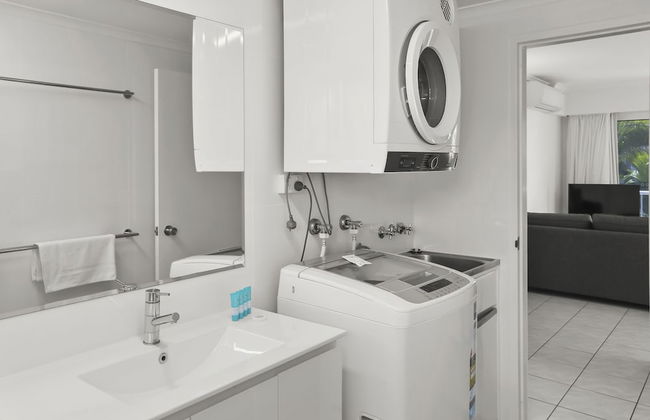 Agincourt Beachfront Apartments - Photo 42