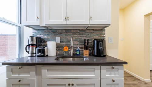 Luxe Retreat 2 Bedroom Hideaway Minutes from NYC - Foto 5