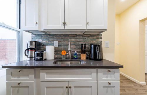 Luxe Retreat 2 Bedroom Hideaway Minutes from NYC - Foto 5