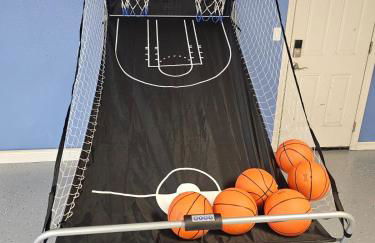 Stunning Joshua Home with Pool, Spa, & Game Room! - Foto 47