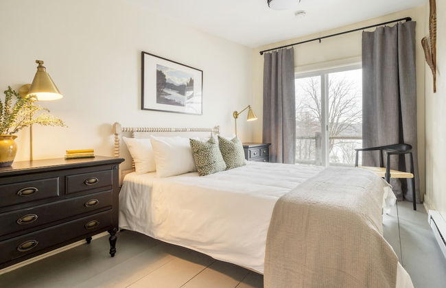 River Lodge by Avantstay 11 BR Historic Estate w/ Pool & Views of Hudson! - Foto 2