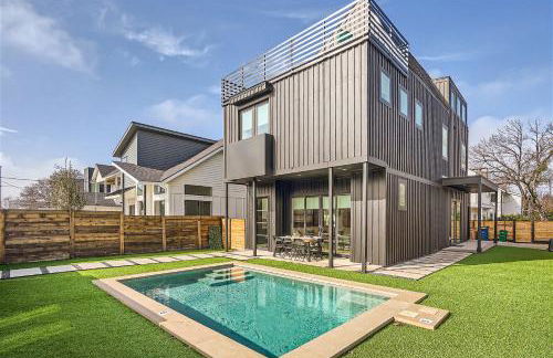 Dip into the 512! Custom Built w/Pool Blocks to DT - Foto 1