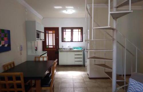 Apartamento Duplex a 100 metros da Praia de Boracéia - Foto 1
