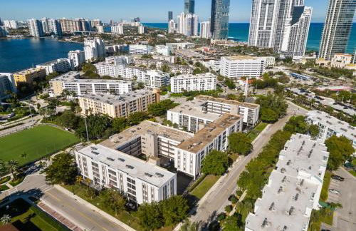 Walk to the Beach at Sunny Isles - Foto 72