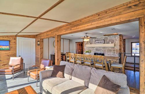 Fish House with Deck, Fire Pit and River Views - Foto 8