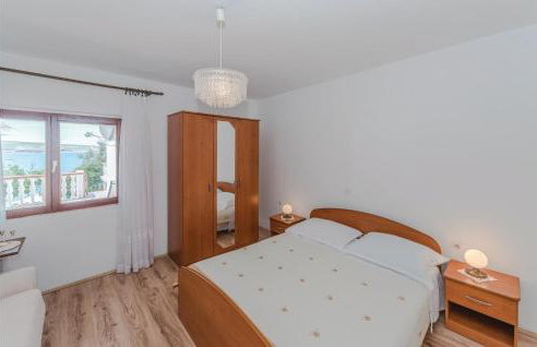 Cozy Apartment In Kustici With Wifi - Foto 13