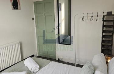 Rectory5 - 5 bedroom 7 beds Parking Perfect for Contractors - Foto 19