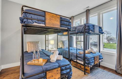 NEW Luxe 4BR 12 Beds - RoofDeck Views - Chefs Kitchen - Foto 46