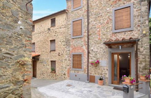 Cozy Home In Gualdo With Wifi - Foto 8