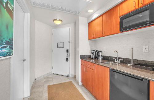 TRUMP INTERNATIONAL BEACH RESORT 2 BEDROOM APARTMENT 1600 Sqf OCEAN FRONT - Foto 40