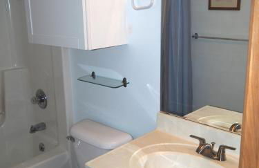 The Hilltop Retreat - Peaceful with Great Views! - Foto 35