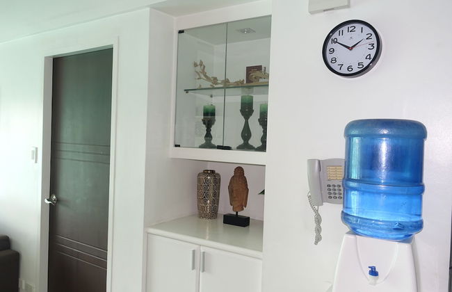 Luxury Condo at Forbeswood Parklane - Foto 17