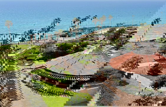 Elegant Apt with Balcony & Sea View by FeelHome - Photo 25