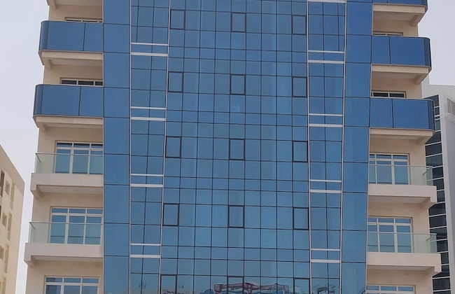 Tulip Al Barsha Hotel Apartment - Photo 1