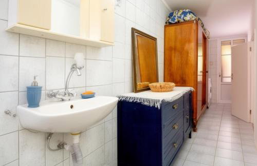 Palaiokastro Hillside Home 900m from the Beach - Foto 18