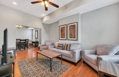 2 Entire bldgs - Great for large groups - Photo 14