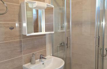 Apartments Donadic III, Caska - Photo 62