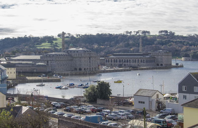 2 Bed- Crow's Nest by Pureserviced - Foto 10