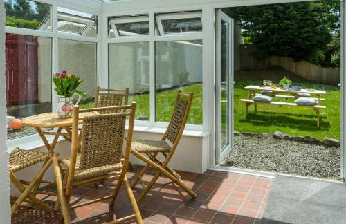 Hawthorn Cottage Little Haven - Photo 11