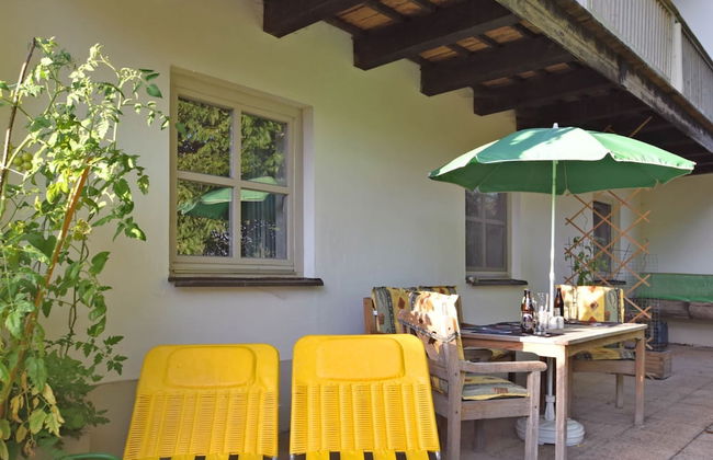 Tranquil Garden Apartment - Photo 26