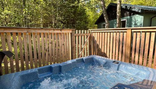 Bracken Lodge 7 with Hot Tub - Foto 1