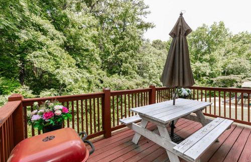 World Cup Stay Near Six Flags & Downtown - Foto 20