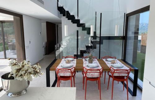 Stunning Design Villa with large private Pool 30sqm - Foto 26