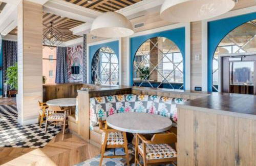 DT Gym Pool Rooftop 5 min walk to Stadiums - Foto 34