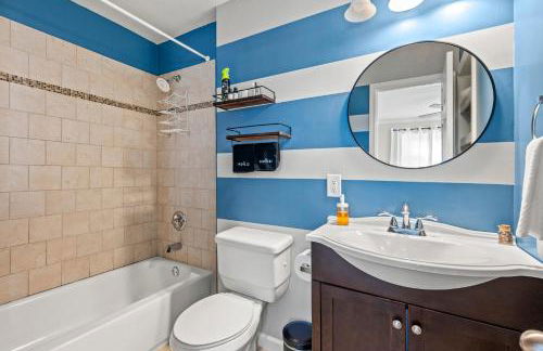 The Rhitreat, 2BR, 10 Min to Downtown & Airport - Foto 10