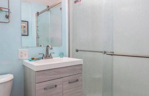 Lakeshore Comfort Lakeview Family Getaway - Foto 9