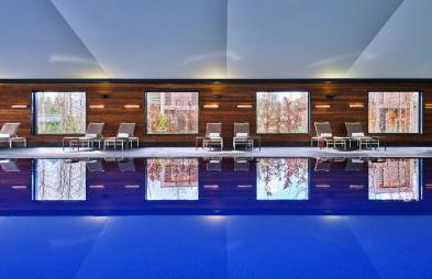 Finest Retreats - The Glass House at The Lakes by Yoo - Photo 2