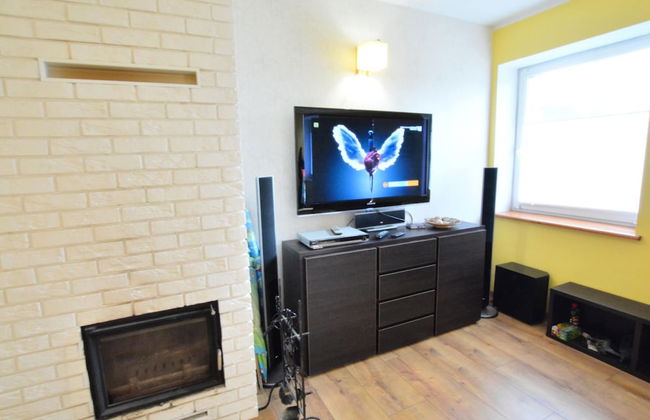 Nice Holiday Home With a Fireplace in Plesna - Photo 12