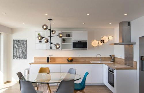 Vue Mer Panoramique, Clim, Balcon et Plages - Foto 7