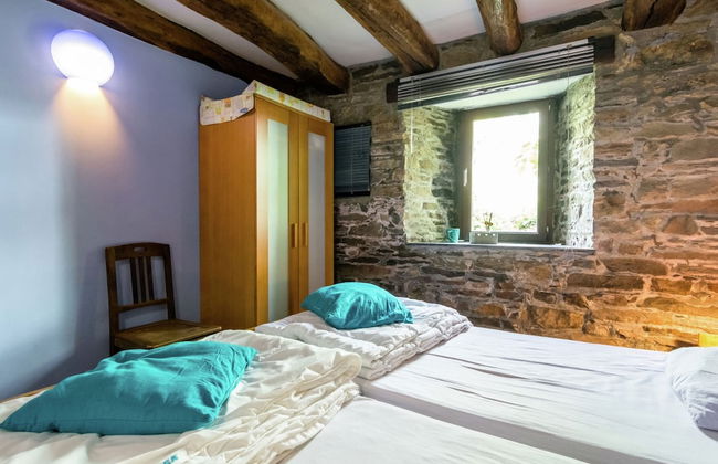 Quaint Apartment in Sensenruth With Terrace - Photo 3