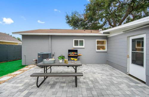 WOW! Pickleball Gym Stylish Modern Living - Foto 66