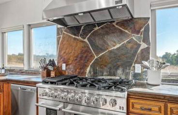 Luxury 4 Acre Estate - Pickleball, Pool, Hot Tub! - Foto 56