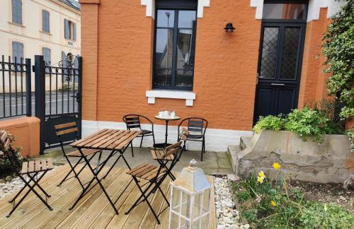 La Baigneuse maison avec jardinet et parking privé, à 200 m plage - Foto 2