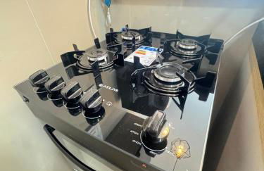 AP completo próx ao Shopping com piscina, garagem e ar - Foto 15