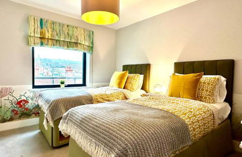 1 Min Walk to the Best Beach! Stunning New 2 Bedroom Apartment - Great Location - FREE Parking - Fast WiFi - Smart TV - sleeps up to 4! Close to Purbeck, Corfe Castle, Sandbanks, Poole & Bournemouth - Foto 4