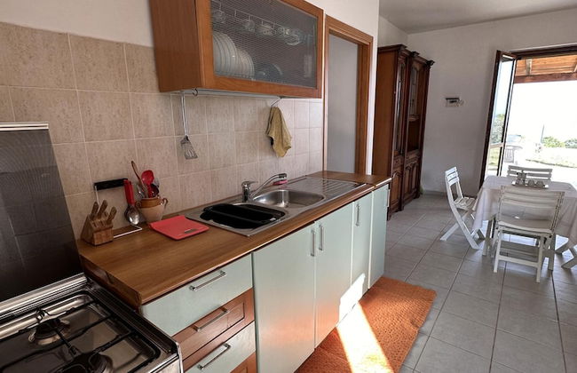 2 Bed Villa - Sleeps 4 - Pets - Garden - Parking - Foto 4