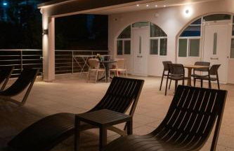 TSABAS BEACH SIDE APARTMENTS ΤΣΑΜΠΑΣ Παραλιακά διαμερίσματα 3 - Foto 3