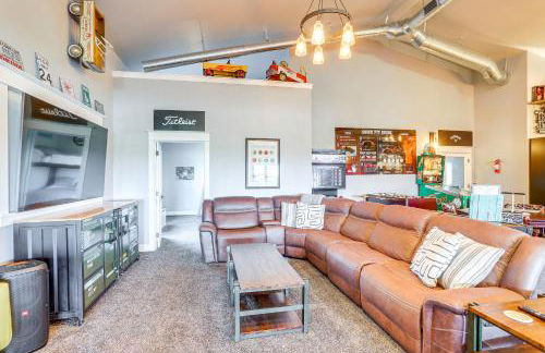 Private Hot Tub and Game Room Keenesburg Getaway! - Foto 4