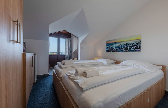 Aparthotel Plat - Foto 11