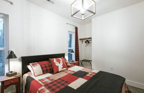 Hot-Tub Wifi Fireplace - Honeysuckle Bridge - Foto 32